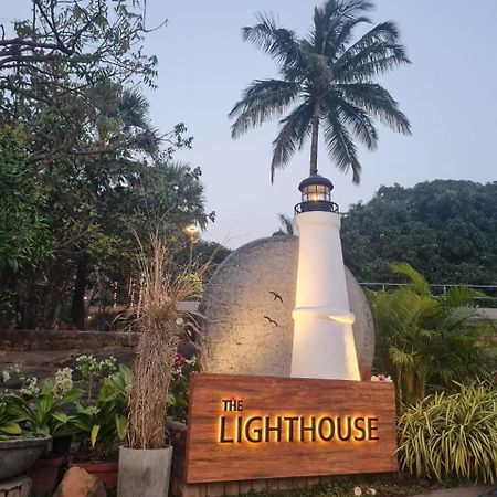 The Lighthouse - Formerly Known As Utan Sea Resort ธาเน ภายนอก รูปภาพ