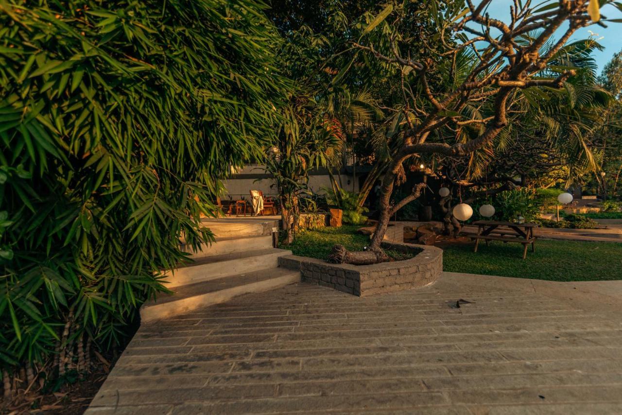 The Lighthouse - Formerly Known As Utan Sea Resort ธาเน ภายนอก รูปภาพ